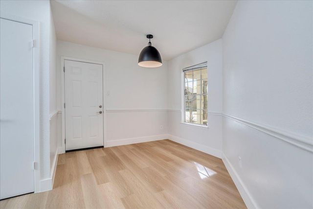 13000 Meadowheath CV, Austin, TX 78729