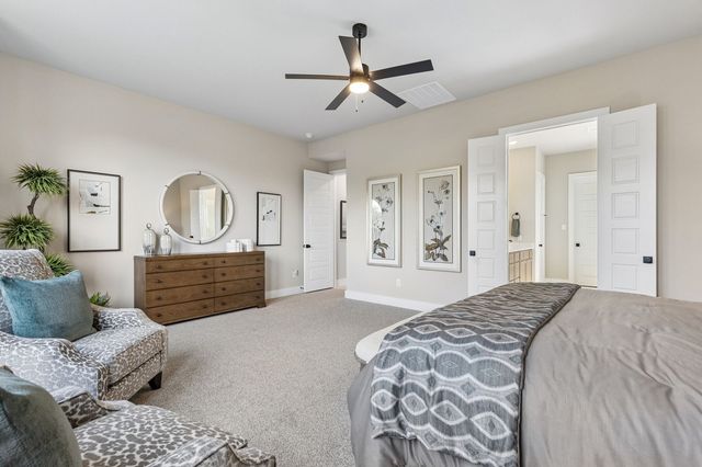 1003 Goldenrod Drive, Justin, TX 76247