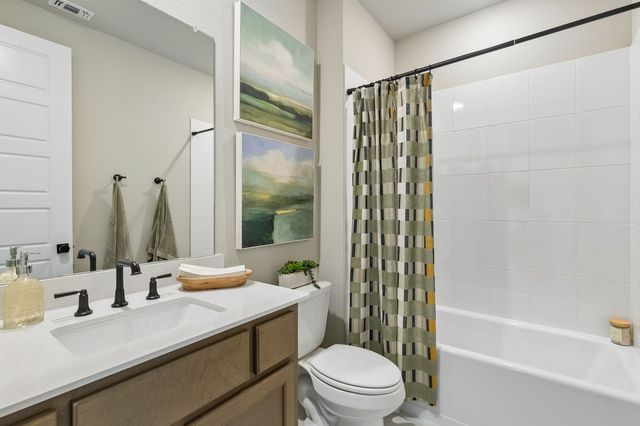 1003 Goldenrod Drive, Justin, TX 76247