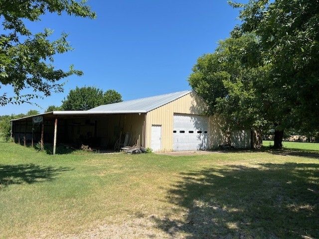 6477 W FM 922, Valley View, TX 76272