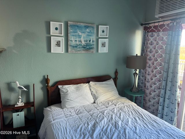 602 W Fort Macon Road 116, Atlantic Beach, NC 28512