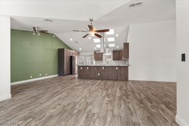 7650 Cowboy Trail, Las Vegas, NV 89131