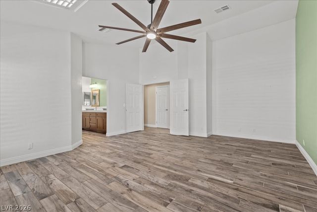 7650 Cowboy Trail, Las Vegas, NV 89131