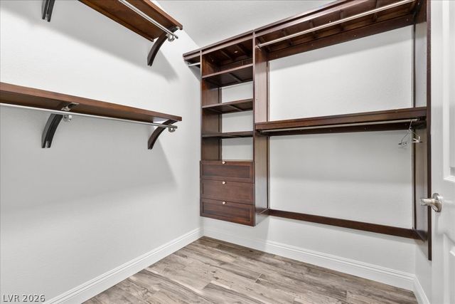 7650 Cowboy Trail, Las Vegas, NV 89131