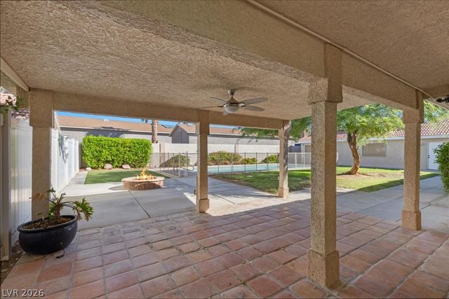 7650 Cowboy Trail, Las Vegas, NV 89131