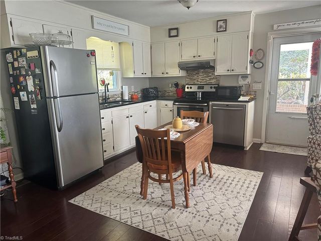 784 White Pines Country Club Road, Mount Airy, NC 27030