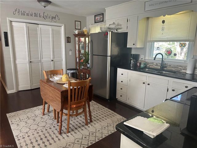 784 White Pines Country Club Road, Mount Airy, NC 27030