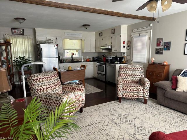 784 White Pines Country Club Road, Mount Airy, NC 27030