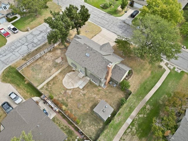 1701 N Amarado, Wichita, KS 67212