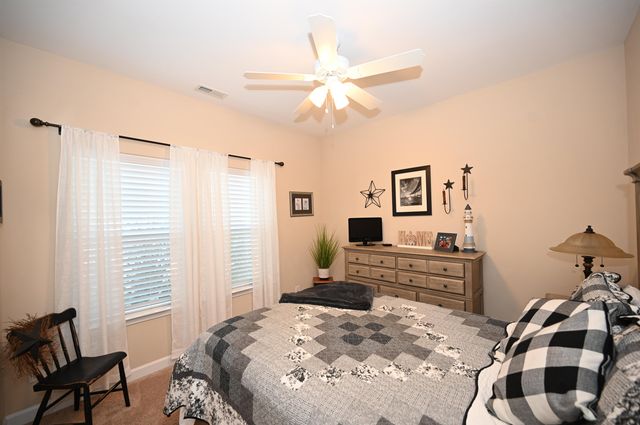 199 Palmetto Green Dr., Longs, SC 29568