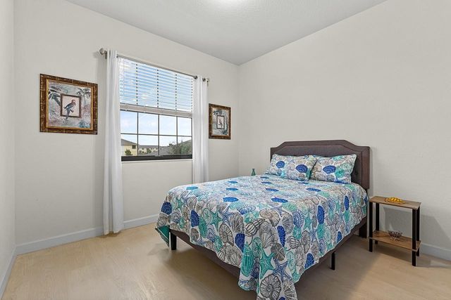 10117 W Villa Circle 10117, Vero Beach, FL 32966