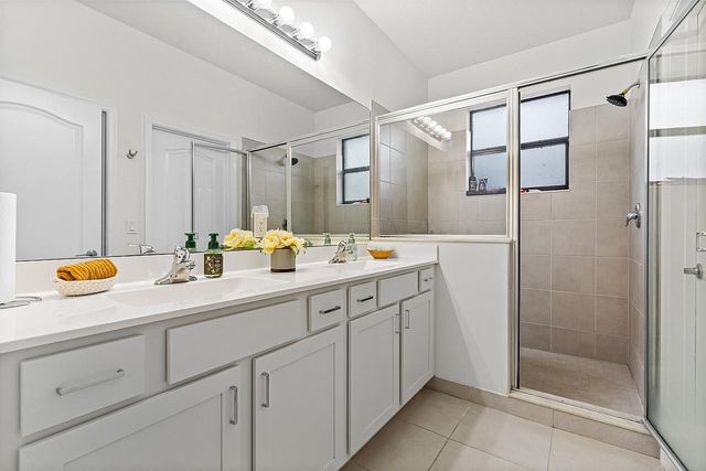 10117 W Villa Circle 10117, Vero Beach, FL 32966