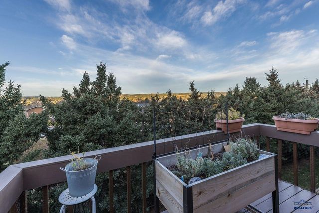 3225 BROADMOOR DR, Rapid City, SD 57702