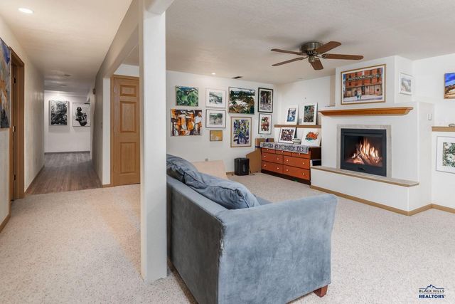 3225 BROADMOOR DR, Rapid City, SD 57702