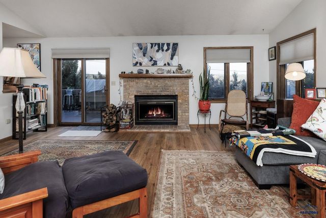 3225 BROADMOOR DR, Rapid City, SD 57702