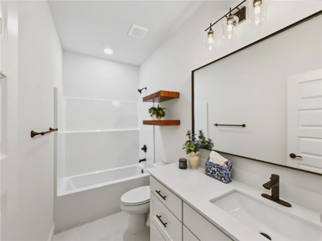 6701 SW Basswood Avenue, Bentonville, AR 72713