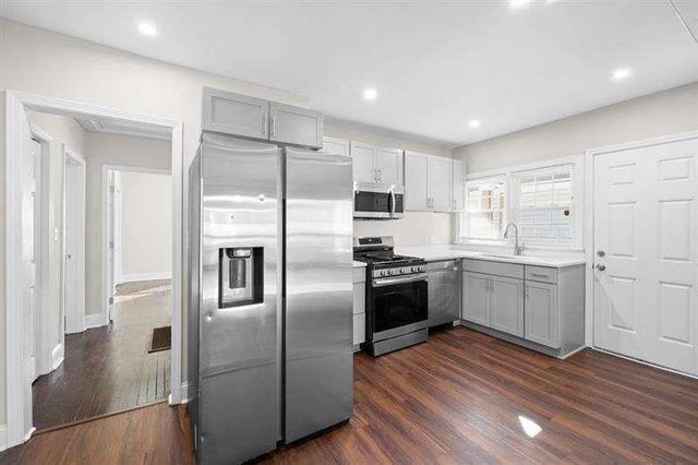 2506 Maple Street, East Point, GA 30344