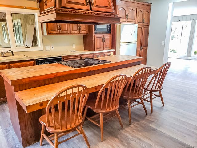 185 Catering Road, Wolcott, CT 06716