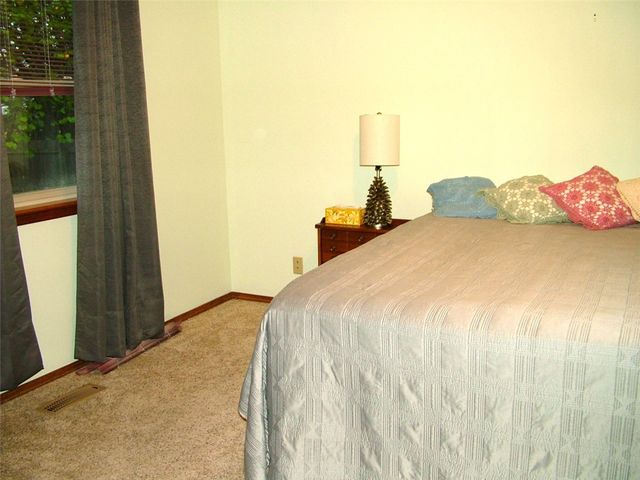 114 Parkview Drive, Mountain Home, AR 72653