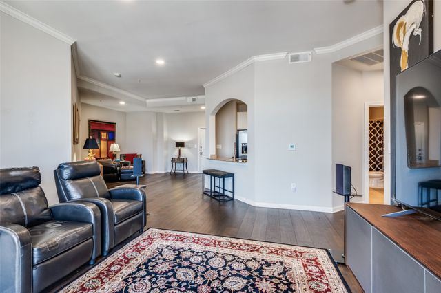 330 Las Colinas Boulevard E 1424, Irving, TX 75039