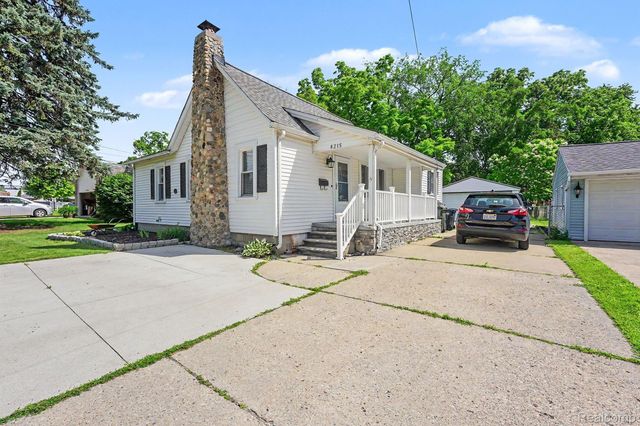 8215 Clinton River Road, Sterling Heights, MI 48314