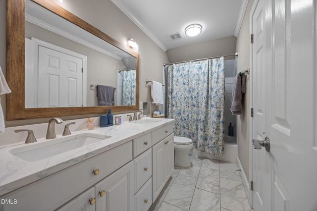 105 Bailey Ridge Drive, Morrisville, NC 27560