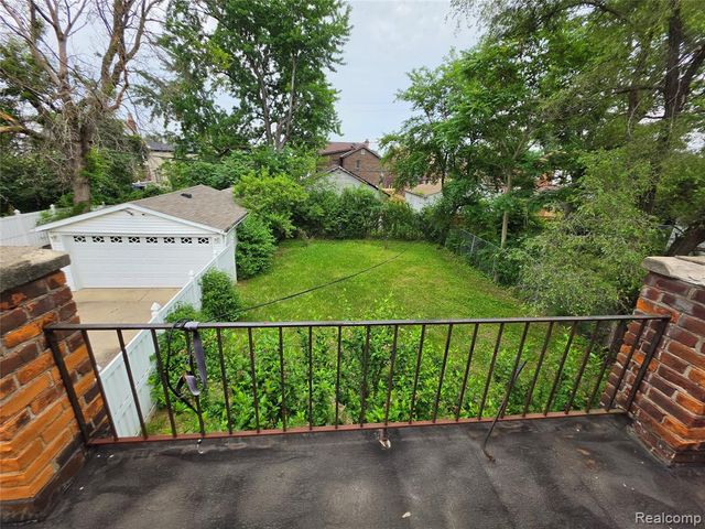 15832 Griggs Street, Detroit, MI 48238