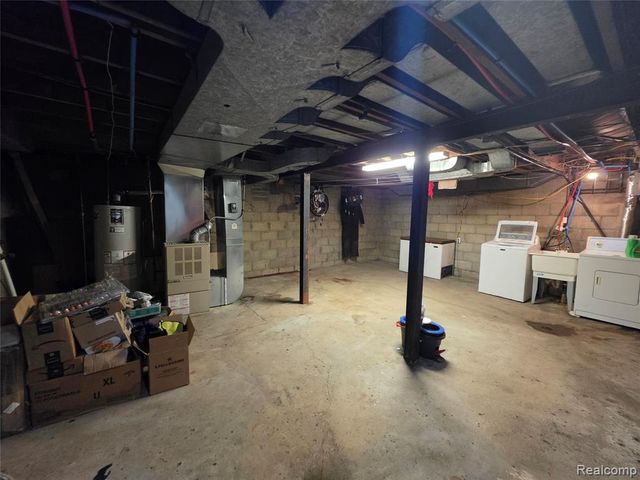 15832 Griggs Street, Detroit, MI 48238