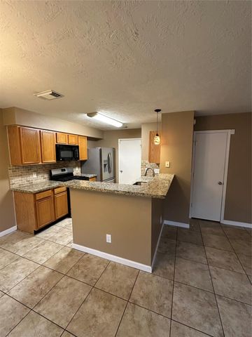 12110 Bowsman Drive, Tomball, TX 77377