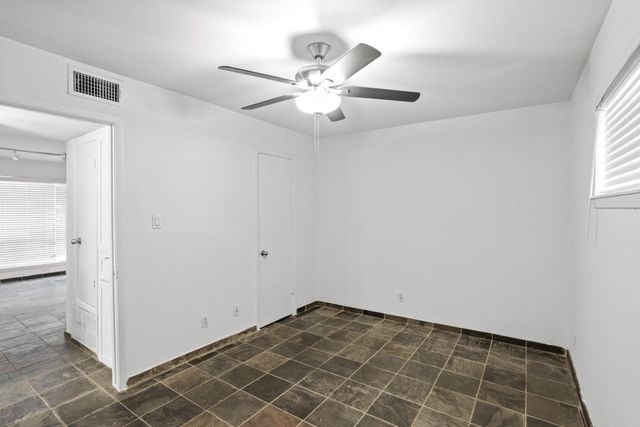 3602 Garrott Street Street 4, Houston, TX 77006