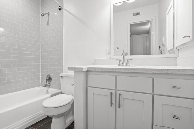 3602 Garrott Street Street 4, Houston, TX 77006