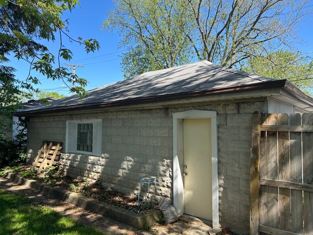 8720 Palmer Street, River Grove, IL 60171