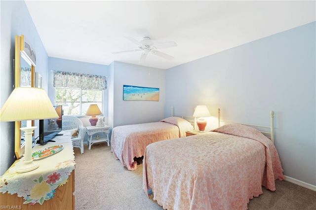 2541 Citrus Lake Dr Apt 205, Naples, FL 34109