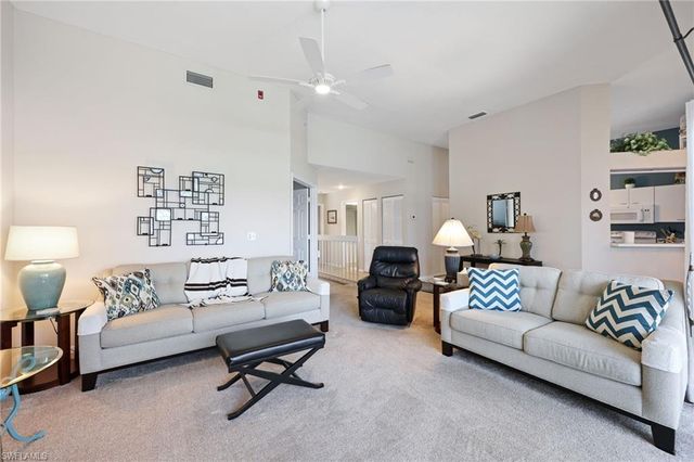 2541 Citrus Lake Dr Apt 205, Naples, FL 34109