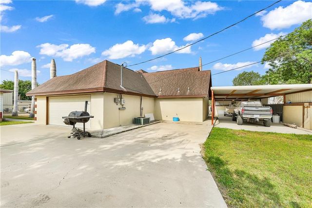1069 E Alpha Street, Roma, TX 78584