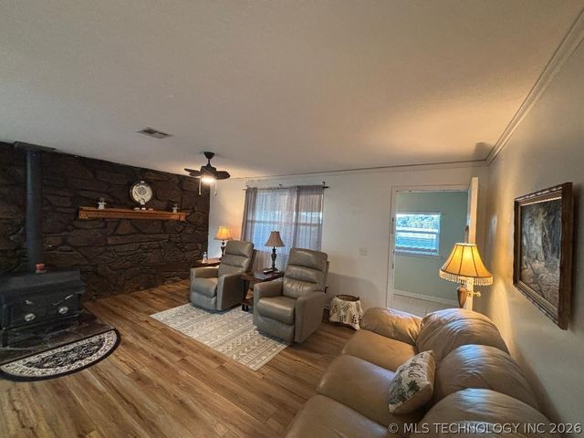 411064 E 1180 Road, Eufaula, OK 74432