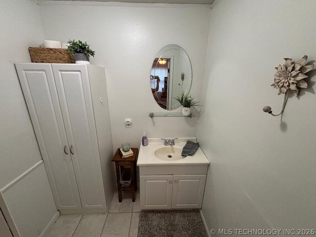 411064 E 1180 Road, Eufaula, OK 74432