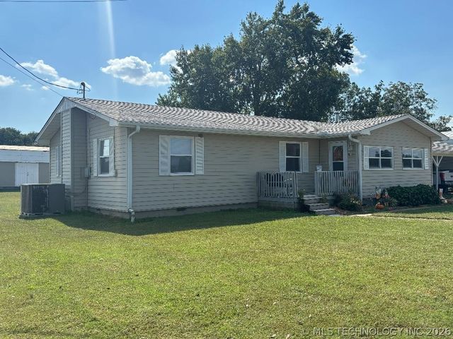 411064 E 1180 Road, Eufaula, OK 74432