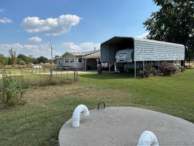 411064 E 1180 Road, Eufaula, OK 74432