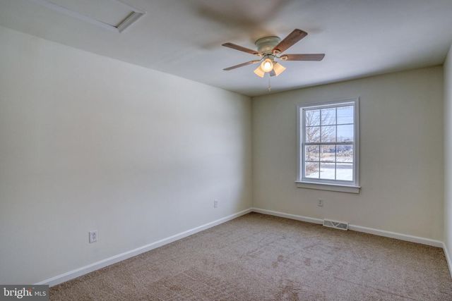 1400 MCKEE RD, Dover, DE 19904