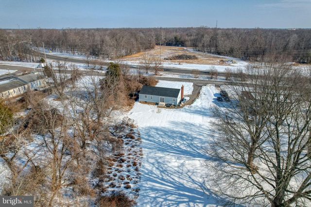 1400 MCKEE RD, Dover, DE 19904