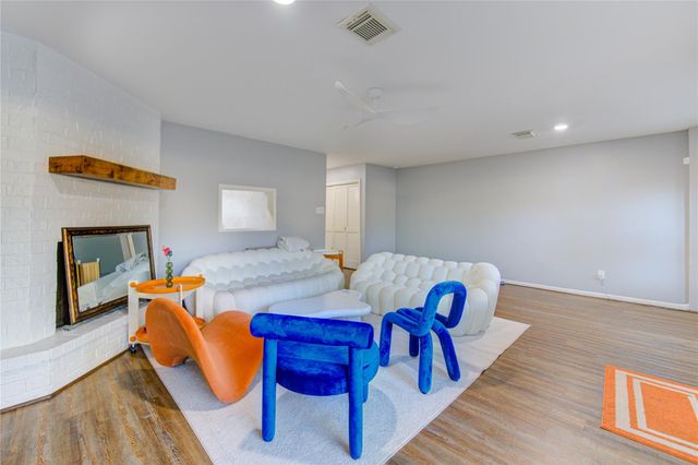 1160 N Kirkwood Road 1160, Houston, TX 77043