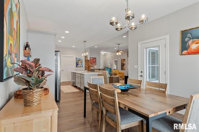 3702 WESTGATE Drive, Springfield, IL 62711