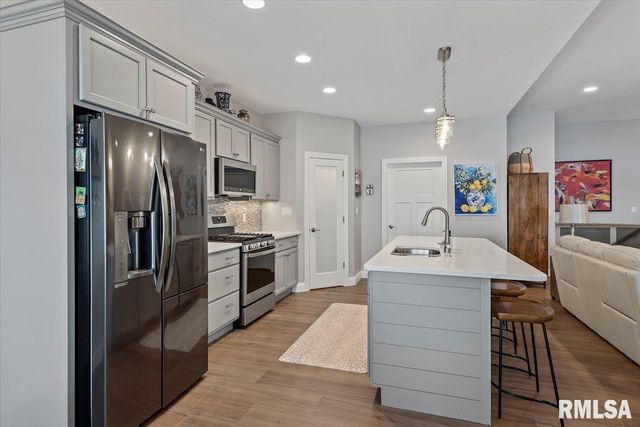 3702 WESTGATE Drive, Springfield, IL 62711