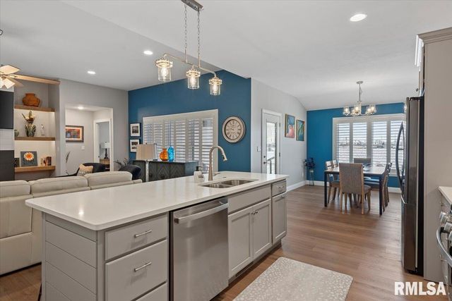 3702 WESTGATE Drive, Springfield, IL 62711