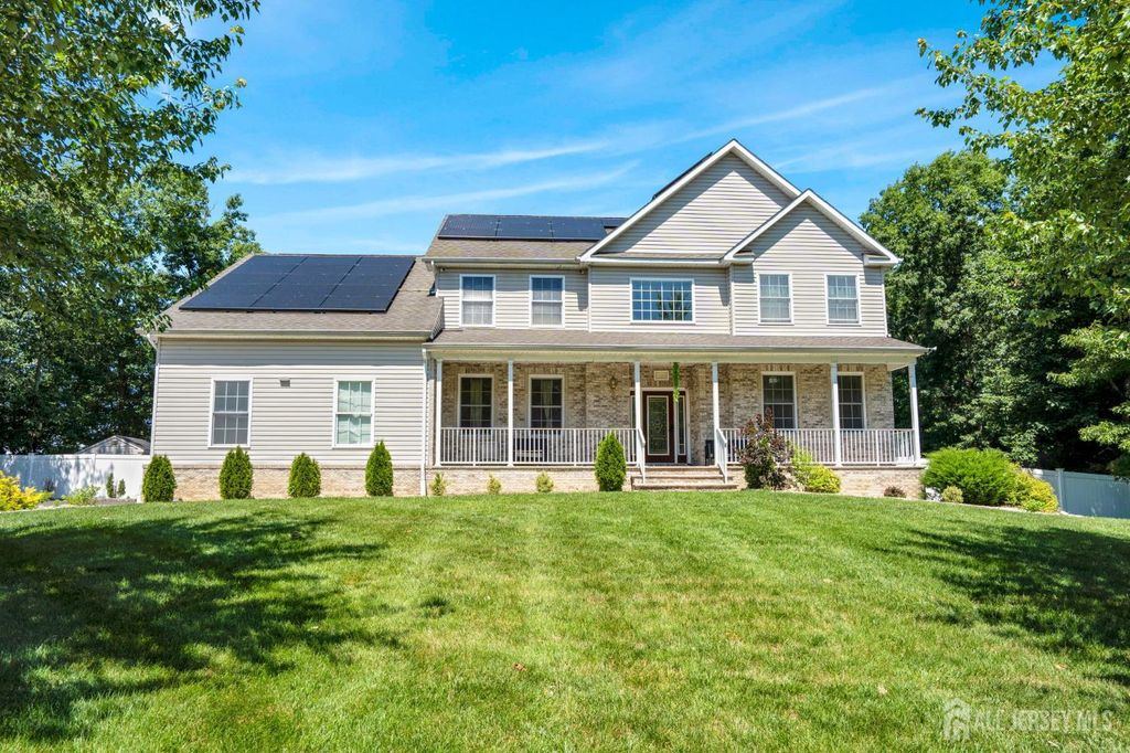 17 Rachel Lane, Monroe, NJ 08831