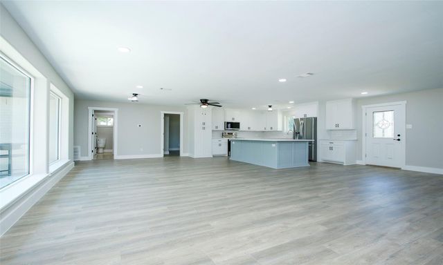 3706 County Road 409, Navasota, TX 77868