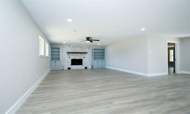 3706 County Road 409, Navasota, TX 77868