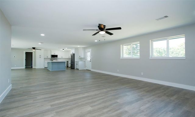 3706 County Road 409, Navasota, TX 77868