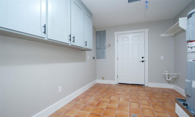 3706 County Road 409, Navasota, TX 77868